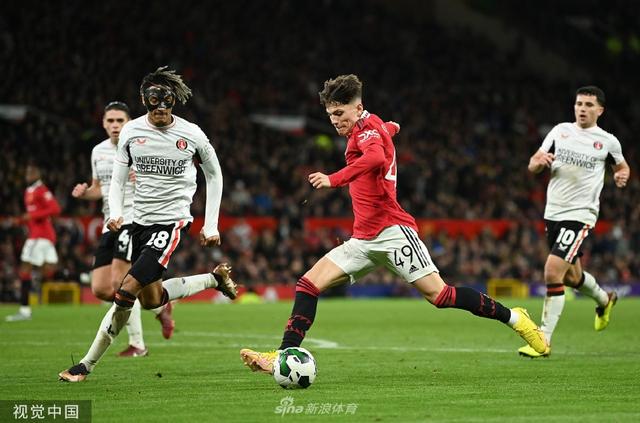 而昔日球员 而昔日球员