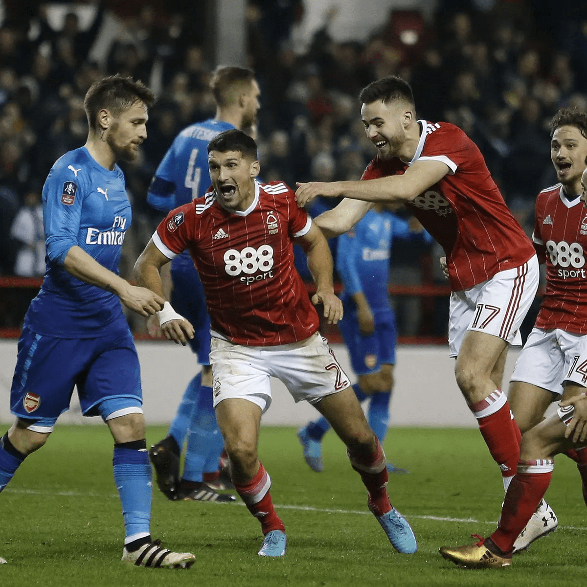 次合规突破 次合规突破