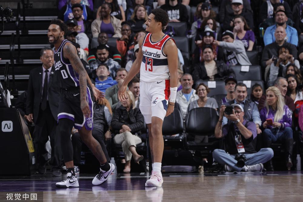 联赛打球的 联赛打球的